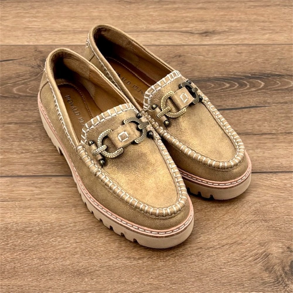 Donald Pliner Helio Women's Size 6.5 (Est) Metallic Leather Lug Sole Loafers